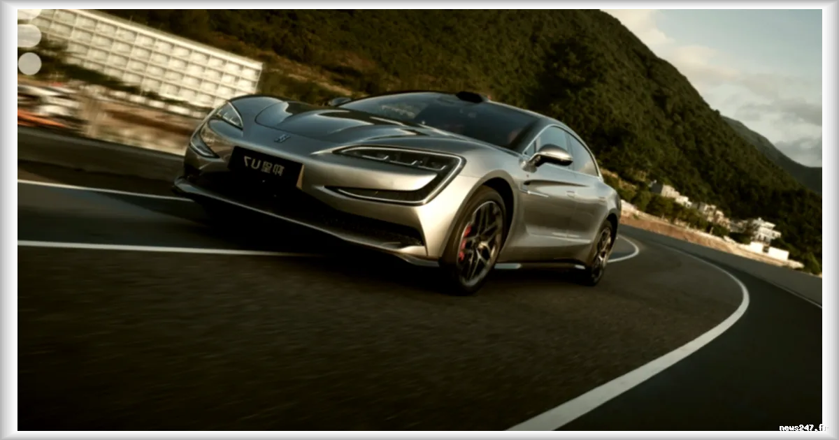 1 300 ch et recharge en 5 minutes : BYD dévoile trois nouvelles Yangwang électriques (U7, U8 et U8L)