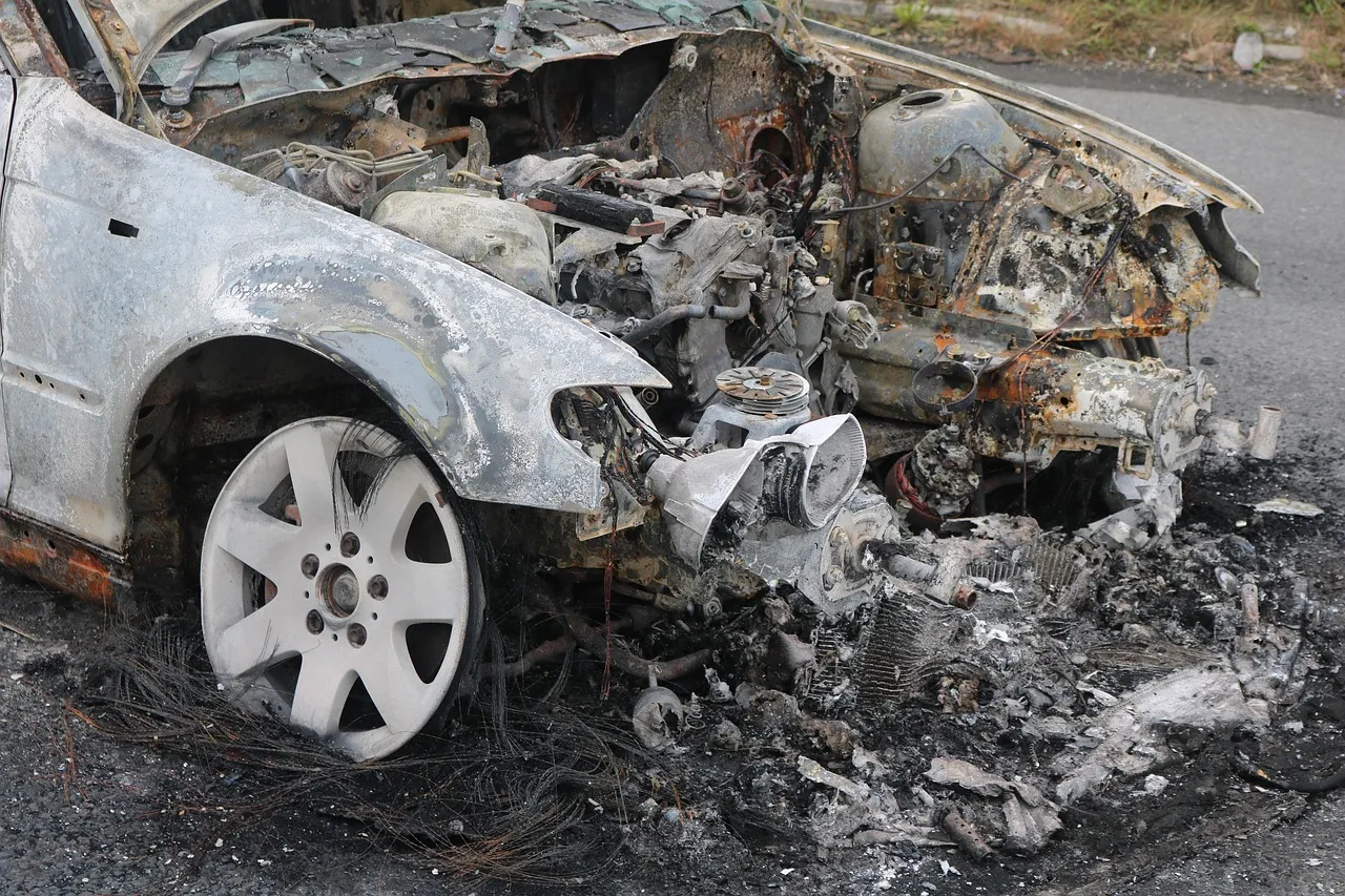 Accident du travail dans le Doubs : un adolescent de 16 ans blessé par un malaxeur à béton lors d'un stage