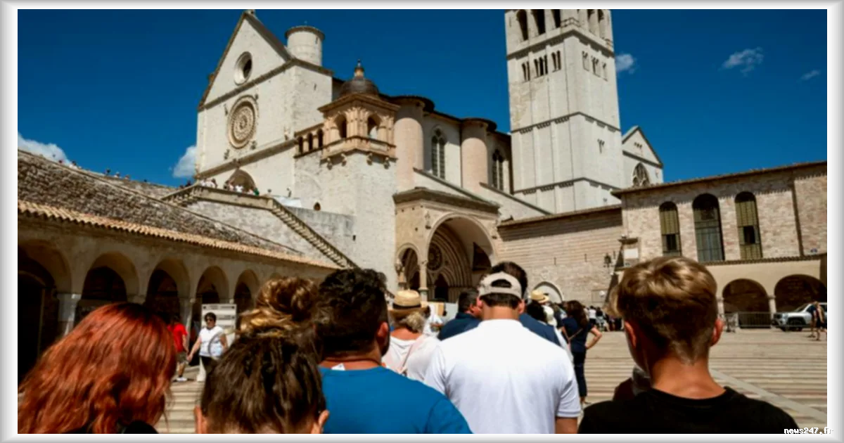 Affluence record à Assise pour voir la dépouille de Saint-François