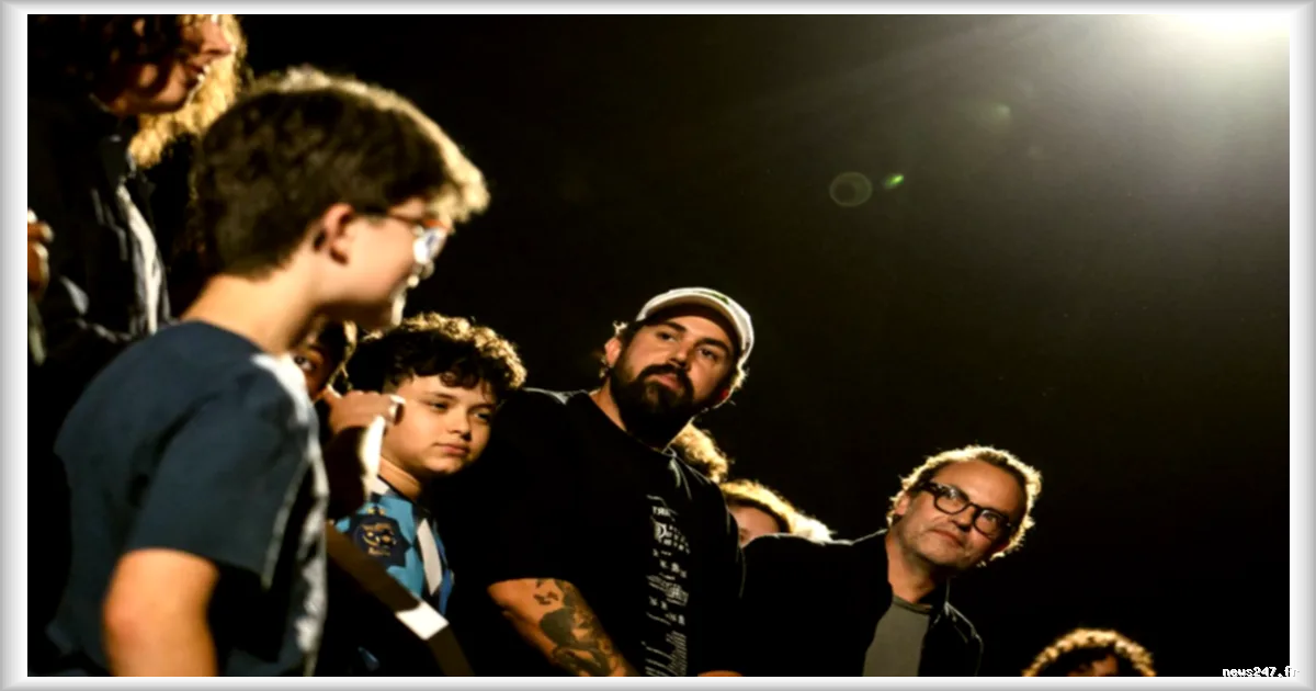 Artus se produit devant 35 000 personnes à Paris La Défense Arena pour un spectacle XXL