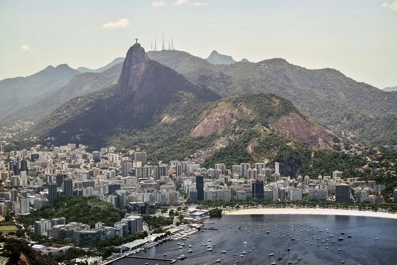 Au Brésil, un conseiller municipal de Rio impose la semaine de cinq jours pour les travailleurs