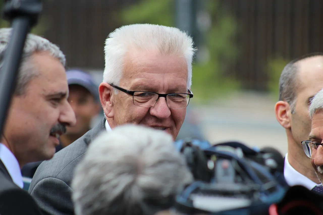 Australie : le premier ministre Anthony Albanese soutient l'exclusion d'Andrew de la ligne de succession au trône