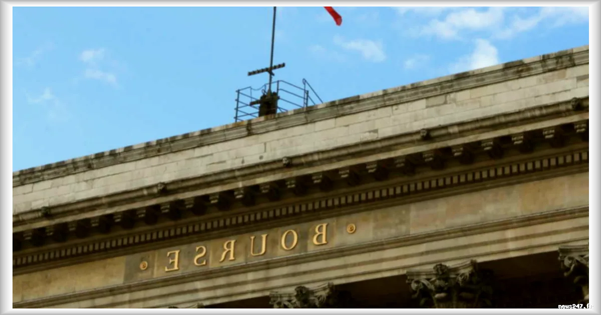 CAC 40 : la Bourse plonge, les taux à long terme de la France inquiètent, la BCE attendue au tournant