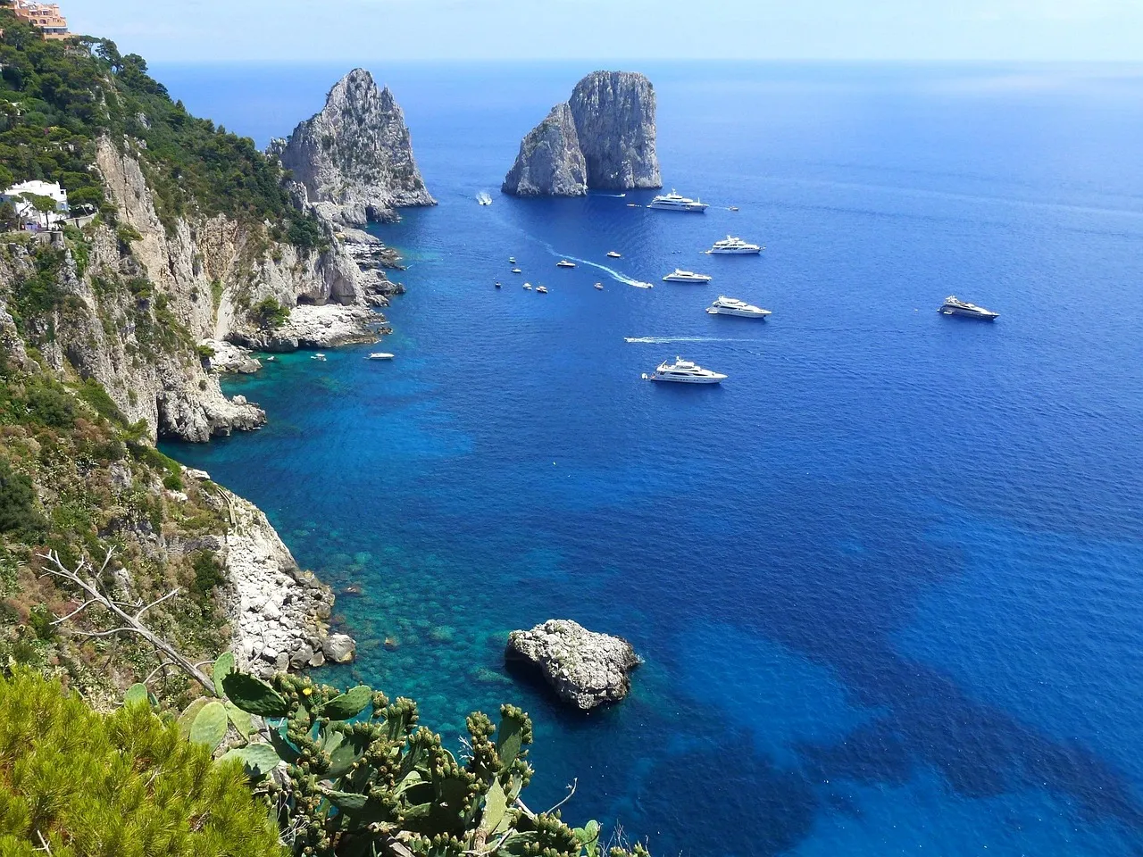Capri dit adieu aux foules : nouvelles règles pour un tourisme plus serein