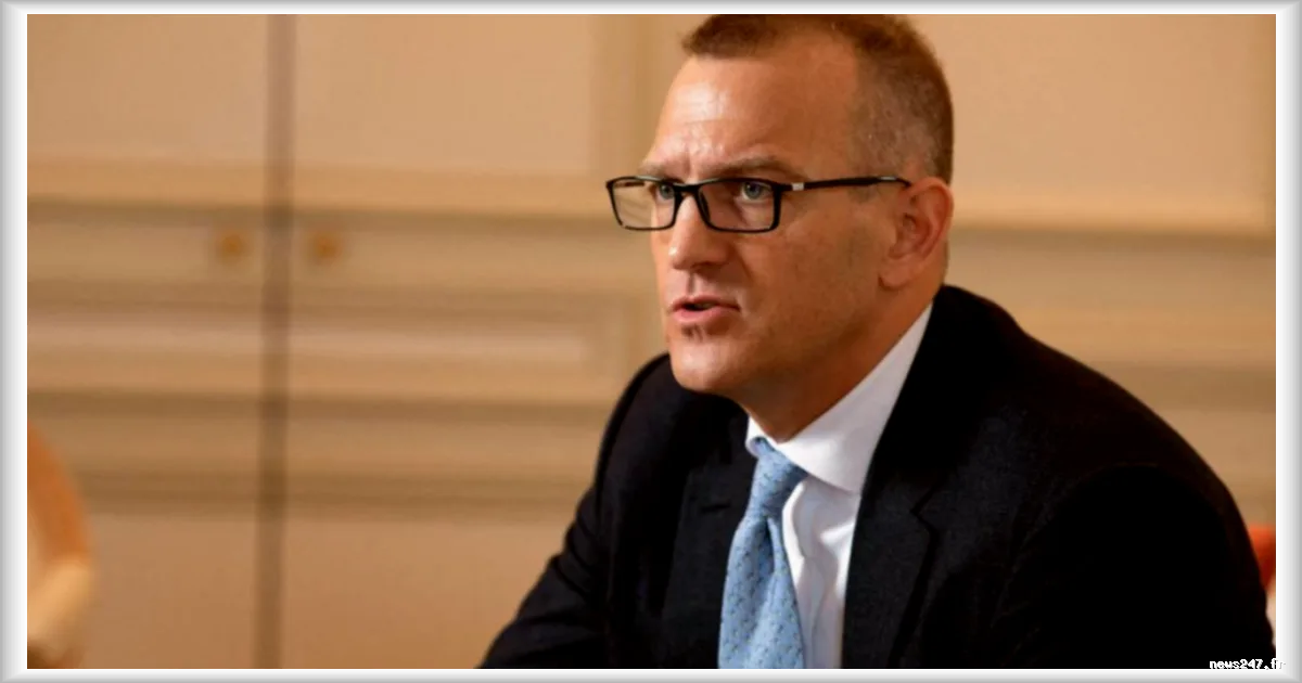 Casino : le bras de fer se durcit entre Kretinsky et les créanciers