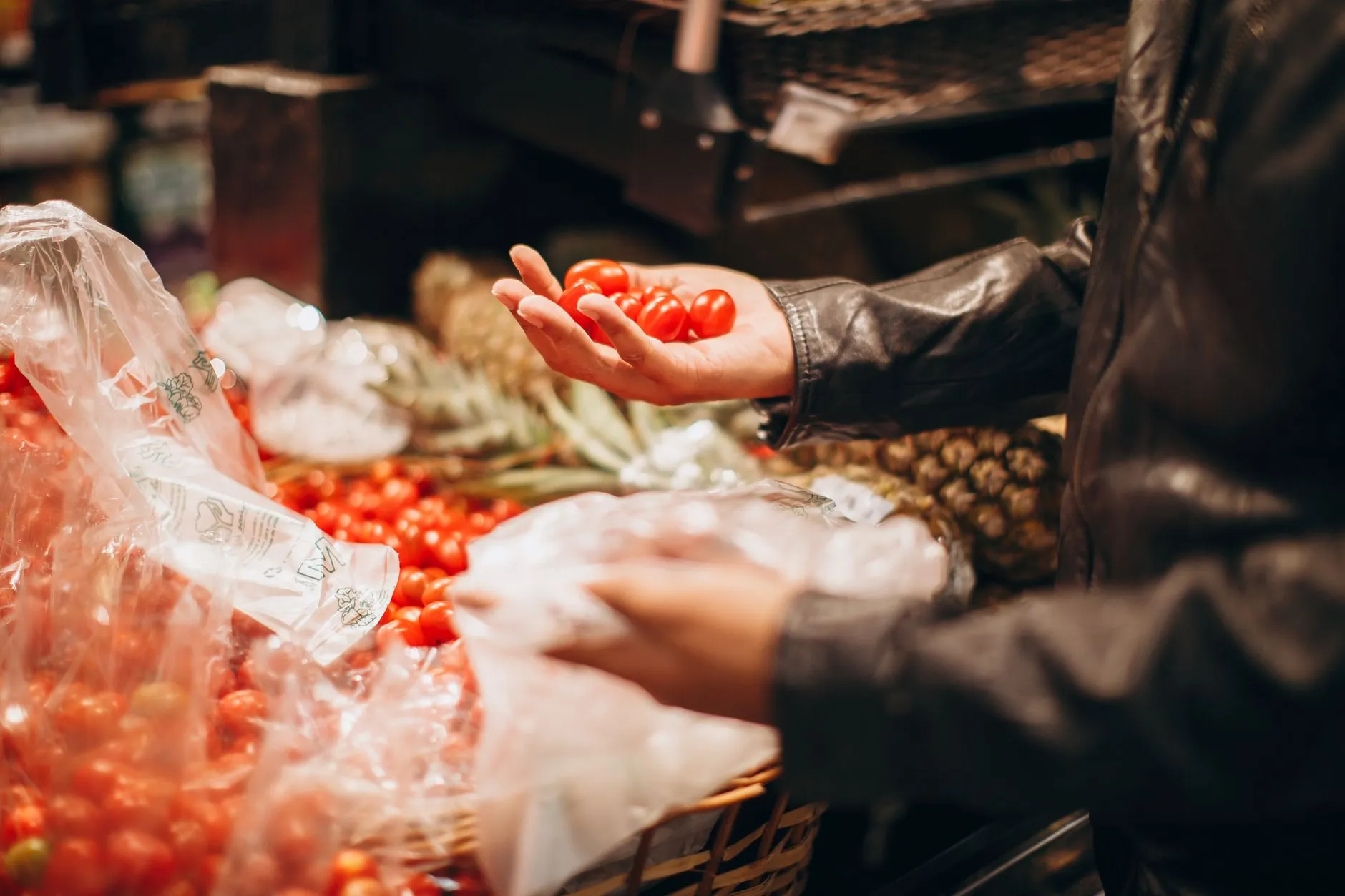 Consommer des fruits et légumes bio réduit de 10 % le risque de cancer du sein après la ménopause