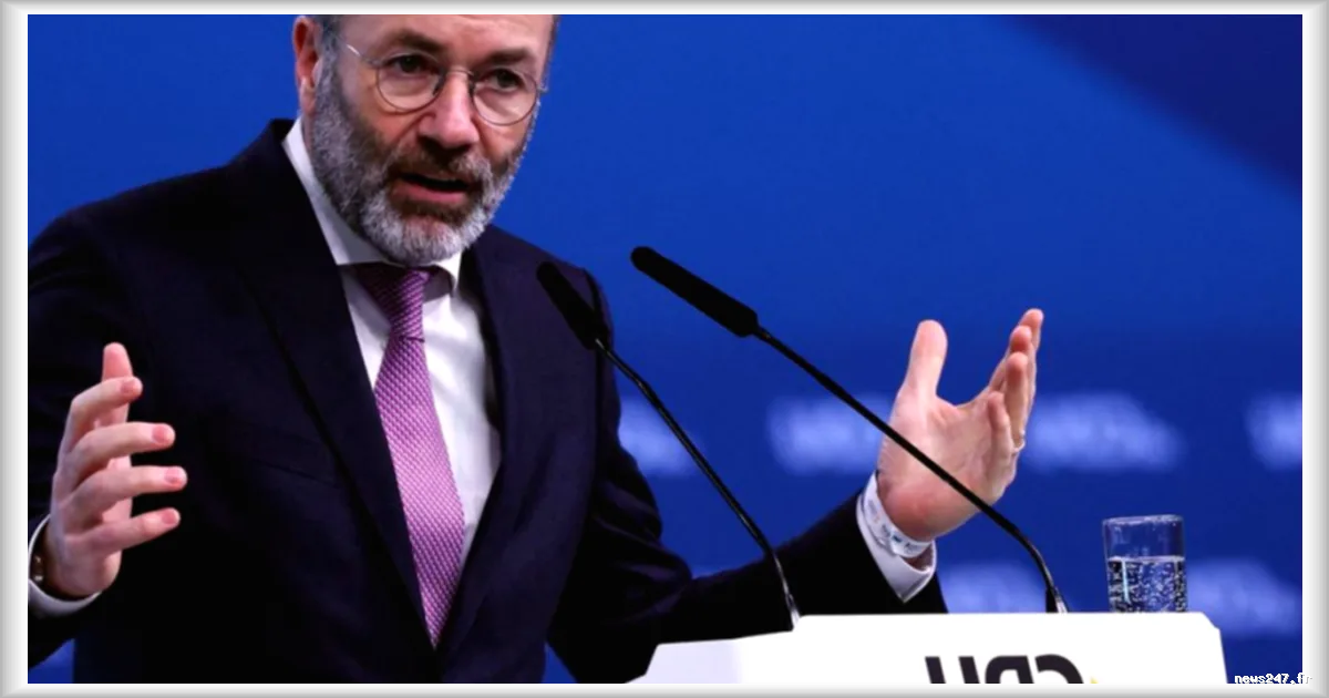 Coordination entre la droite et l'extrême droite au Parlement européen pour durcir la politique migratoire