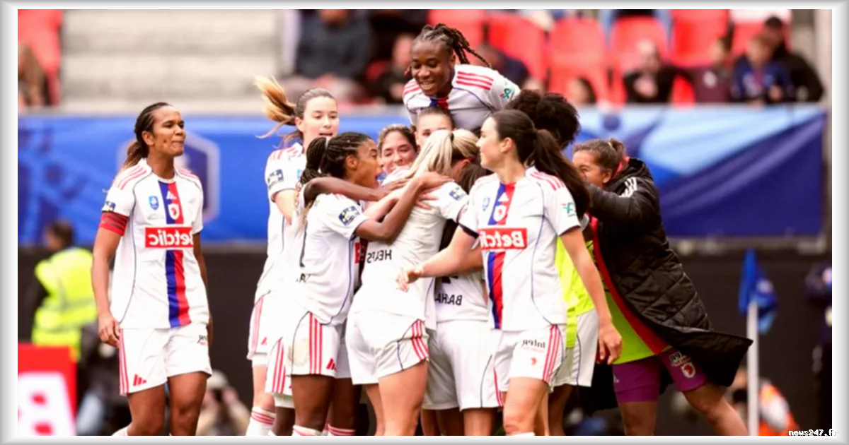 Coupe de France féminine : l'OL Lyon s'impose 4-1 face au PSG et remporte son 11e titre