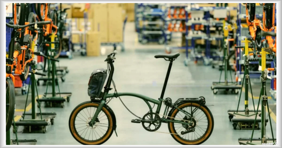 Decathlon prend une participation au capital de Brompton pour accélérer la distribution de ses vélos pliants électriques