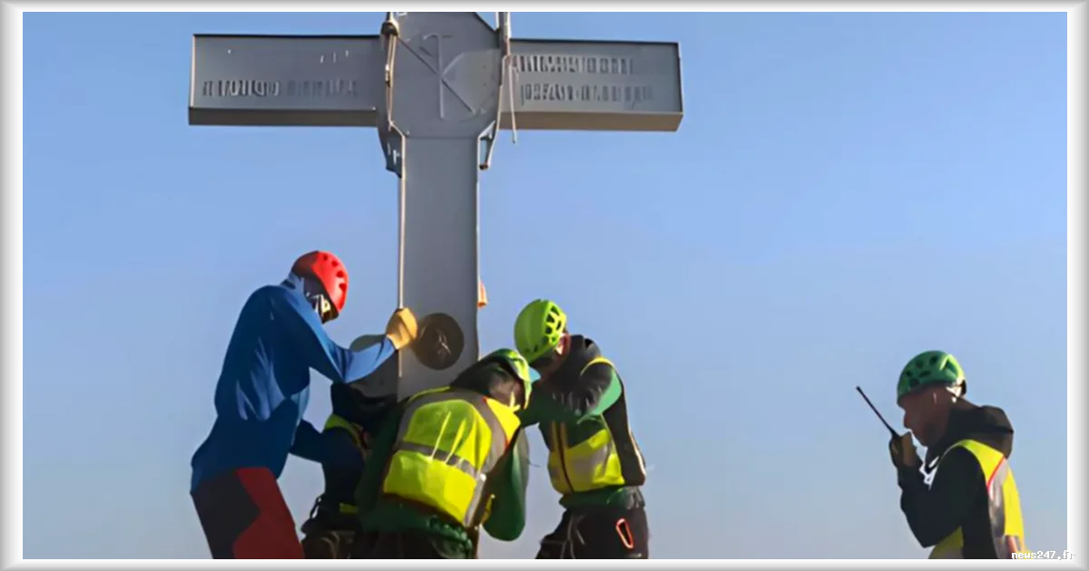Disparition mystérieuse de la croix d'Aneto au sommet des Pyrénées