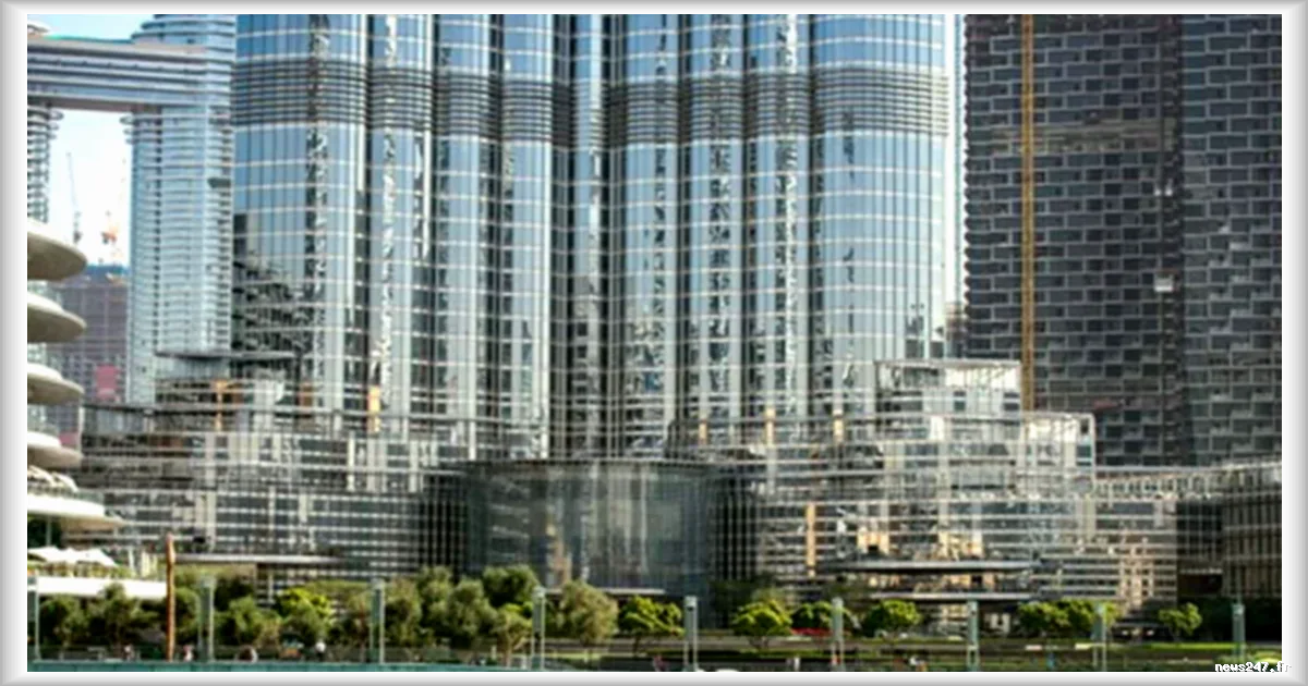 Dubaï, la capitale des influenceurs : pourquoi ils s'y installent en masse