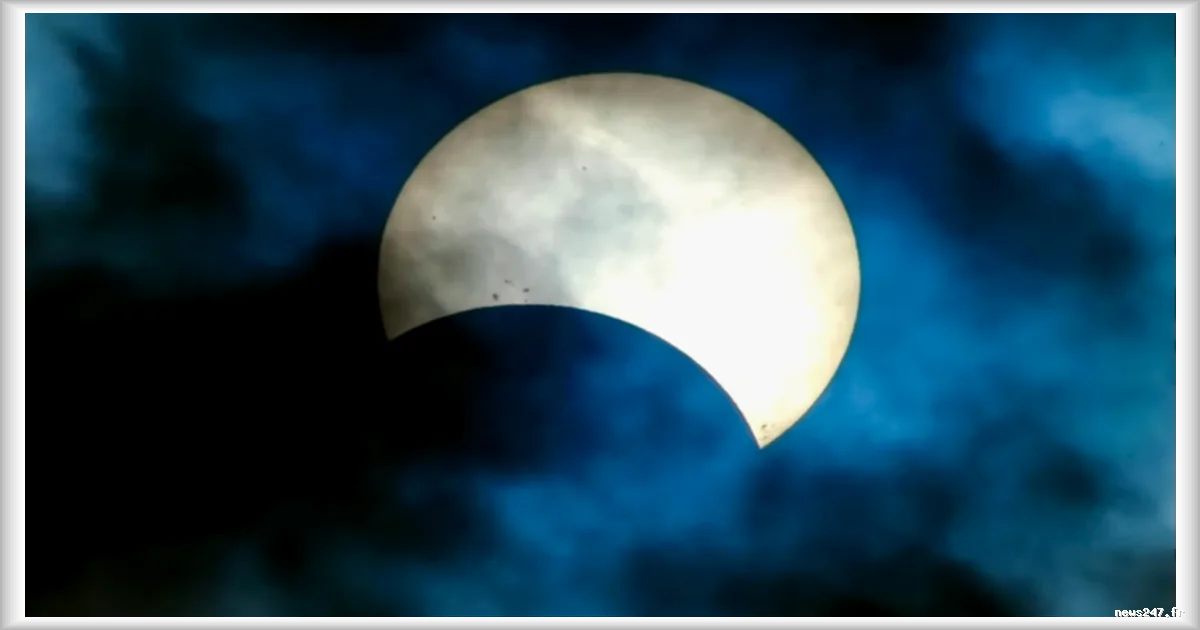 Éclipse solaire : la prochaine éclipse de Soleil aura lieu le 12 août 2026