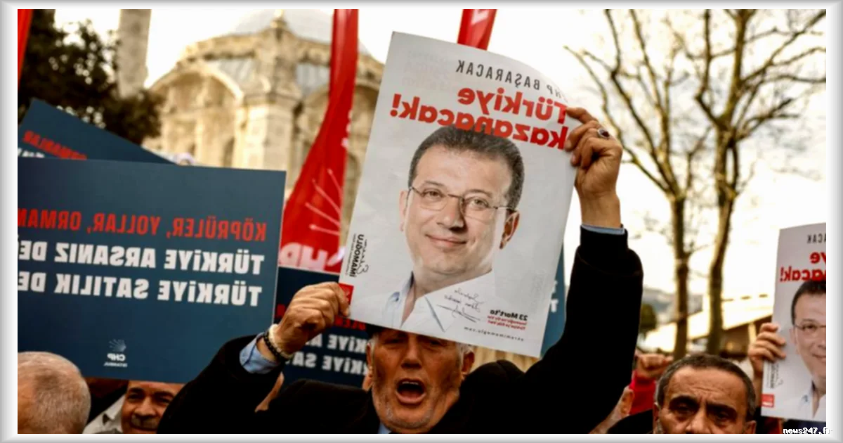 Ekrem Imamoglu, principal rival d'Erdogan, comparaît devant les juges en Turquie