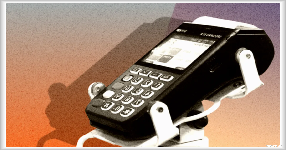 Emmanuel Macron affiche son soutien à la souveraineté française en matière de moyens de paiement face à Visa et Mastercard