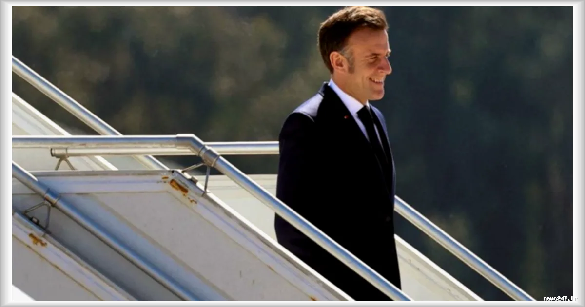 Emmanuel Macron se rendra à bord du porte-avions Charles de Gaulle au large de la Crête en Méditerranée orientale
