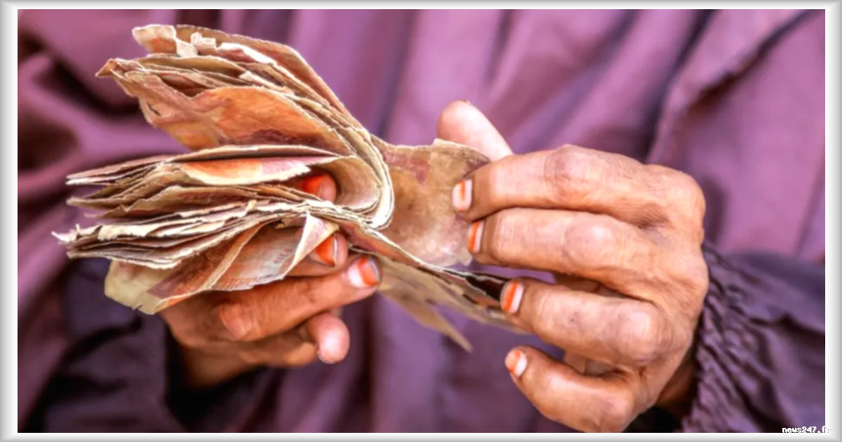 En Somalie, la méfiance grandit envers le shilling somalien : commerçants et usagers privilégient le dollar et les transferts mobiles
