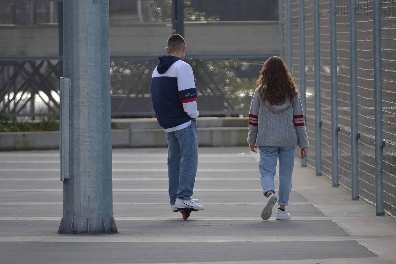 Enlèvement d'une magistrate grenobloise : cinq interpellations dans l'affaire de la Drôme