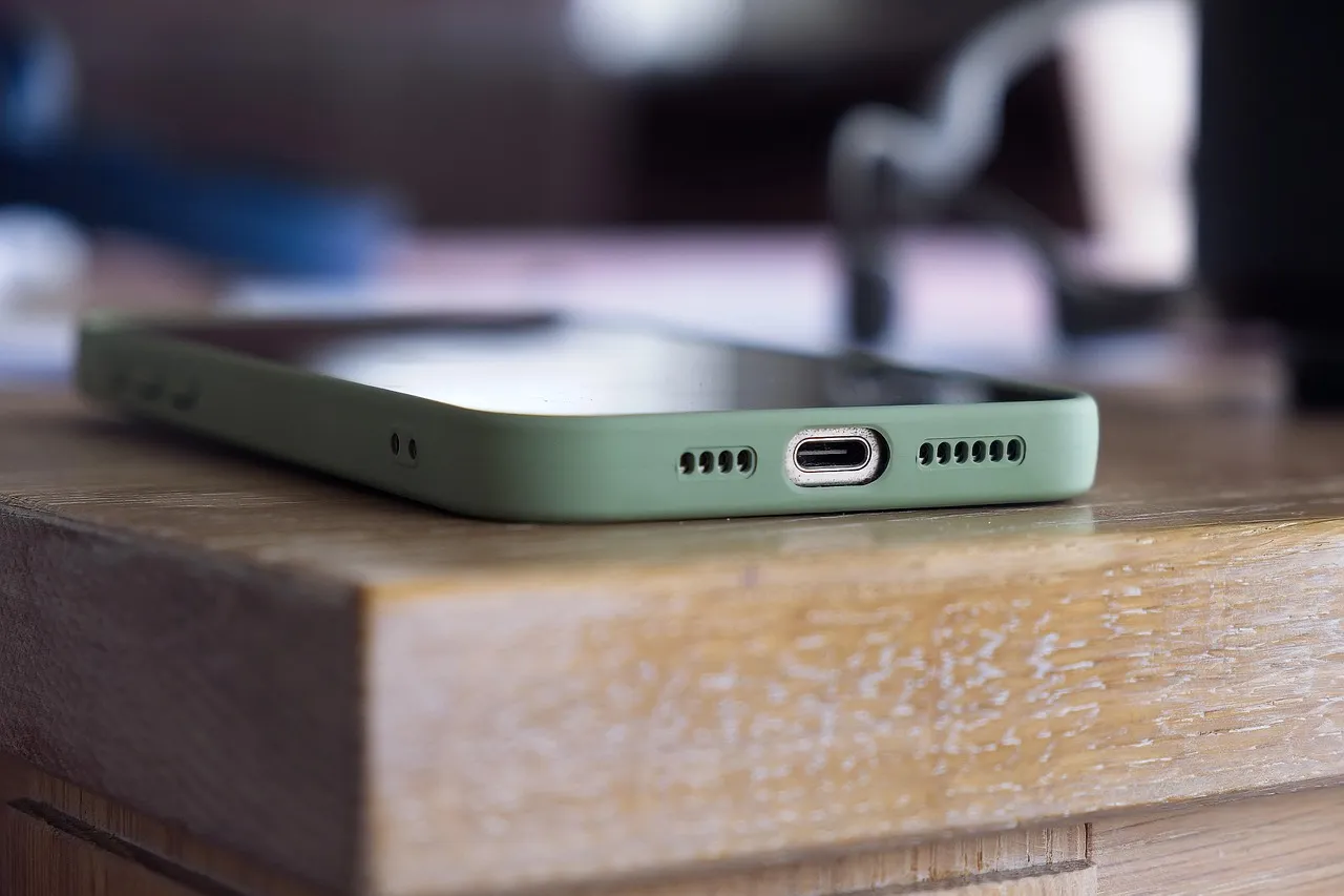 Et si vos forfaits mobiles vous coûtaient plus cher que prévu ?