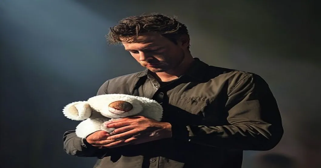 Festival d'Avignon : «The Last Hamlet» de Ben Duke, un commentaire sur la masculinité fragile