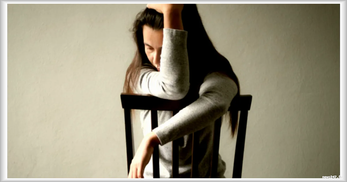 Flambée des hospitalisations pour tentatives de suicide et automutilations chez les jeunes filles
