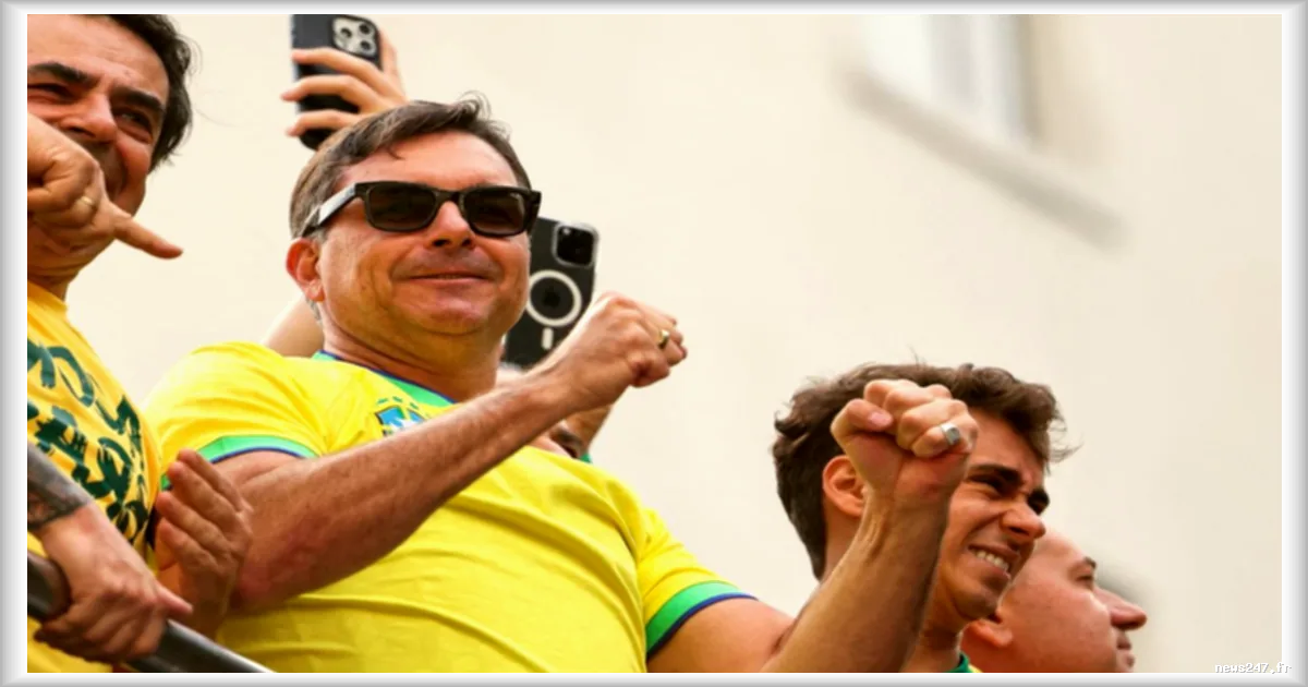 Flavio Bolsonaro tente de rassembler la droite pour l'élection présidentielle au Brésil