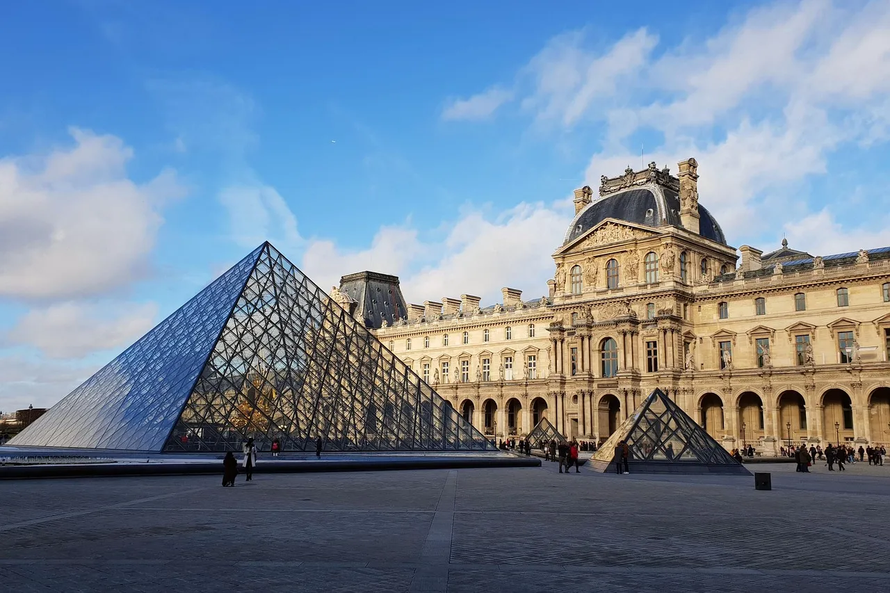 Grand chantier du Louvre : les architectes retenus pour la restructuration de la Grande Colonnade annoncés