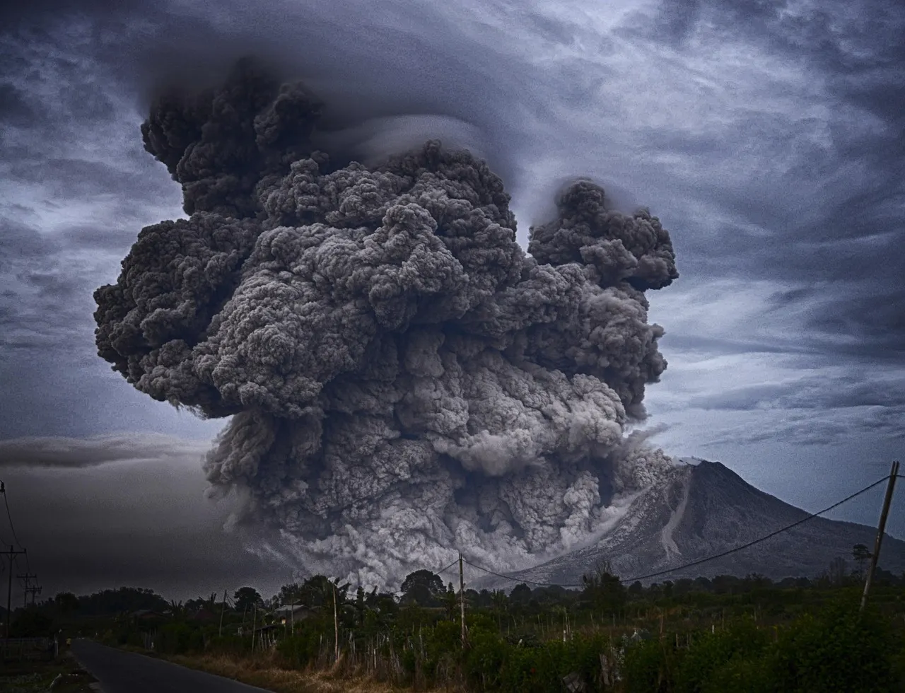 Guatemala en alerte maximale après une éruption majeure du volcan de Fuego