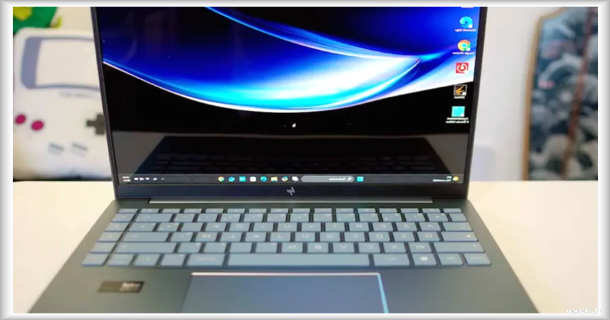 HP Pavilion Plus 14 : un PC portable léger avec dalle OLED et processeur Intel Core Ultra 5 en promo à moins de 1 000 €