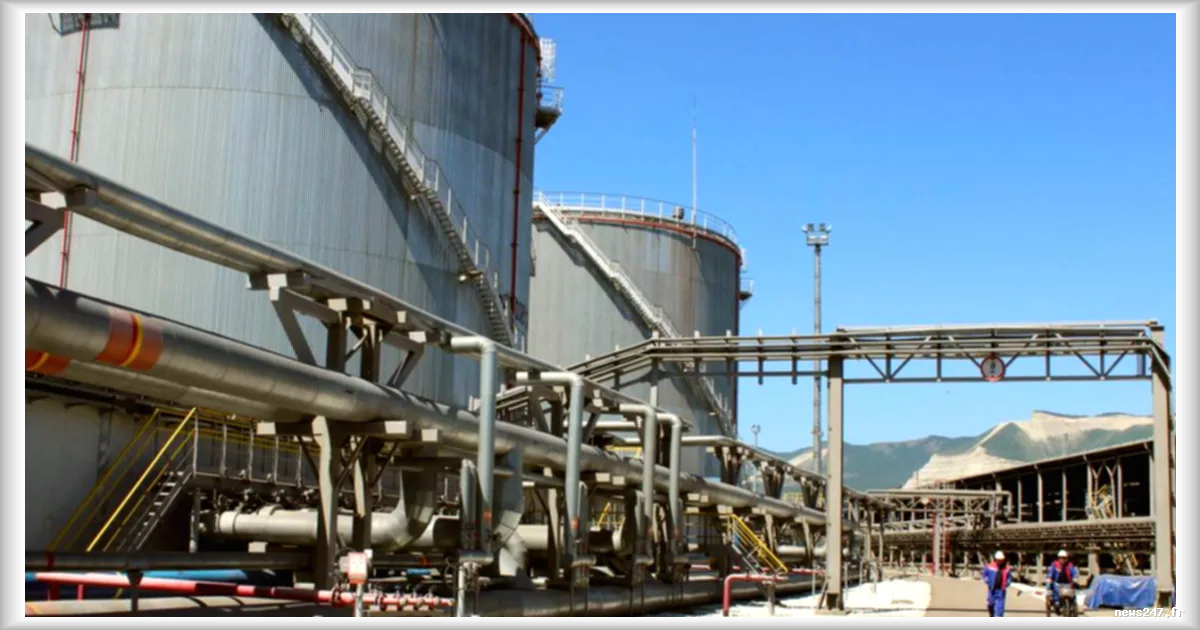 Incendie au terminal pétrolier russe de Novorossiisk après une attaque ukrainienne