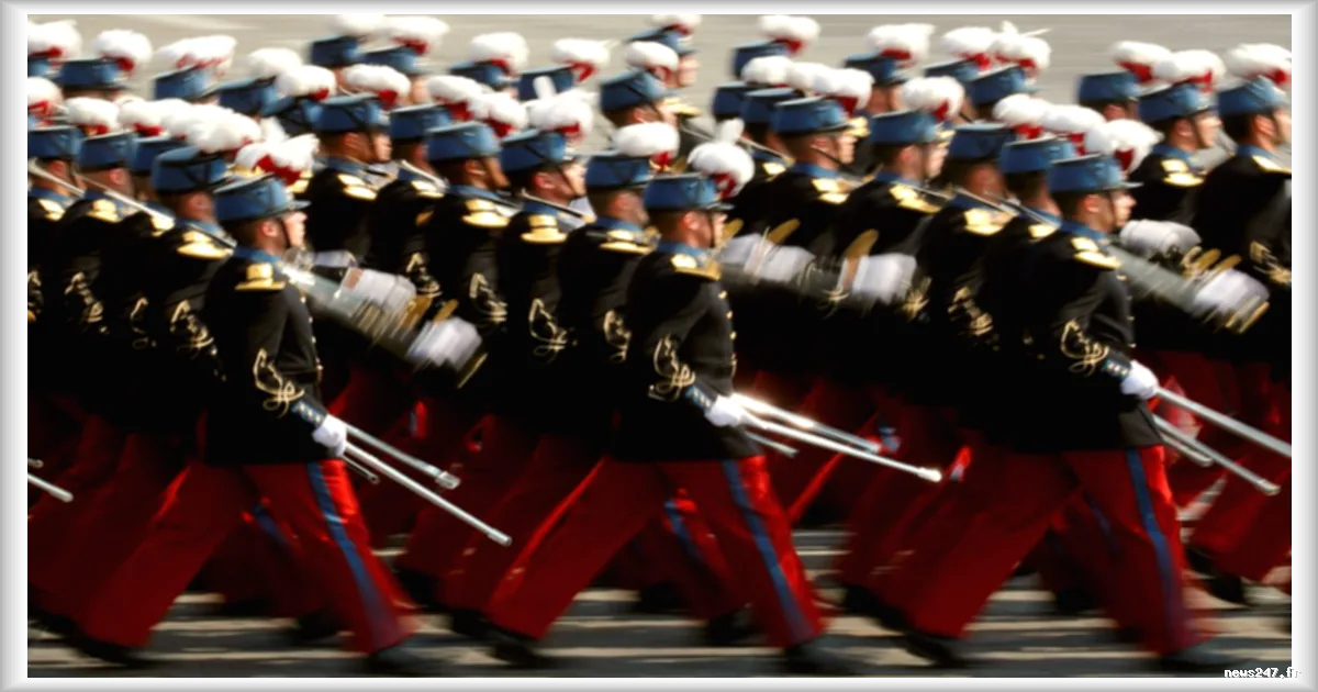Incendie d'un bateau au Japon: quatre élèves-officiers de Saint-Cyr soupçonnés