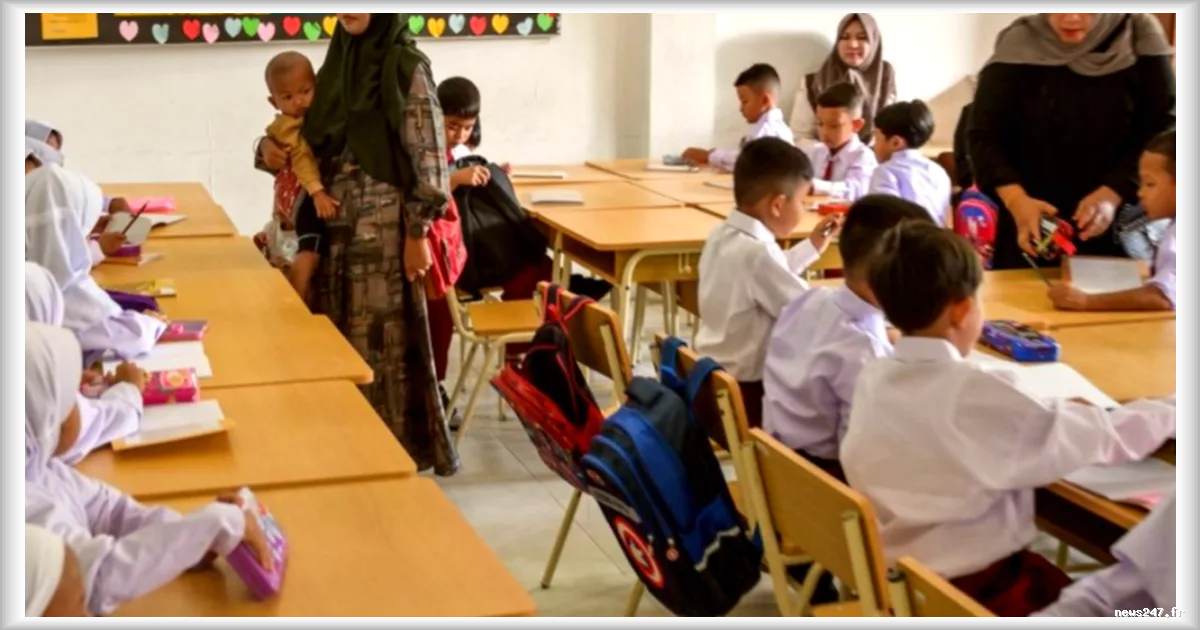 Indonésie : des salles de classe vides, symptôme d'une crise démographique et éducative