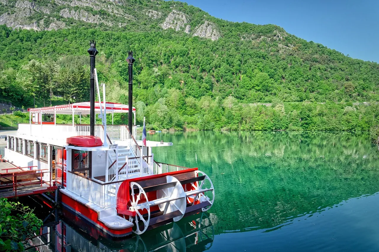 Isère : un prédateur présumé traqué après 55 ans de crimes