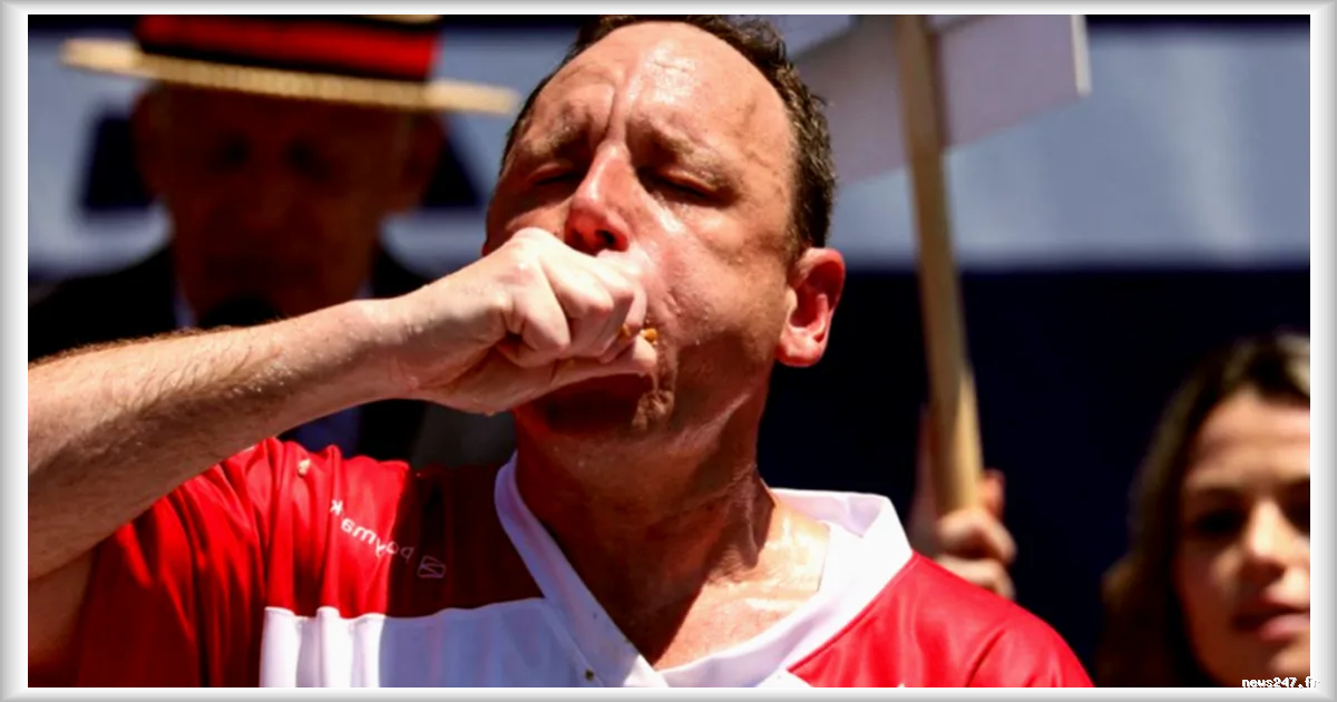 Joey Chestnut remporte son 18e titre au concours de hot-dogs de Coney Island