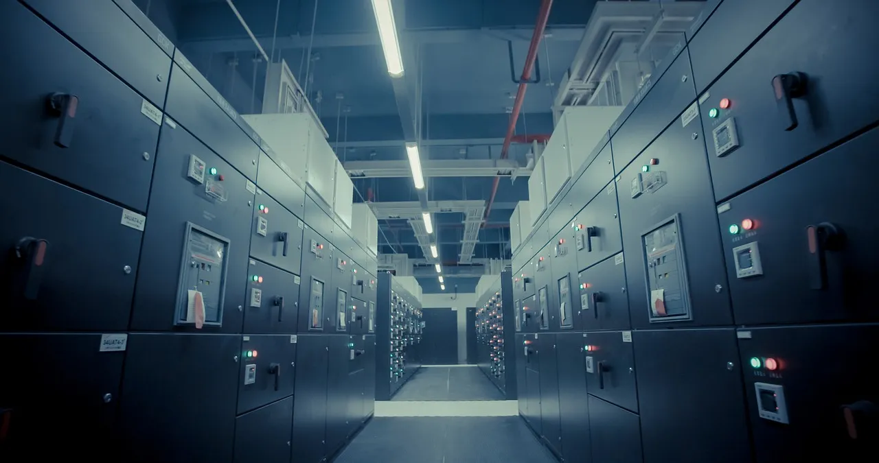 Kazakhstan : un gigantesque parc de data centers alimenté au charbon malgré les objectifs climatiques