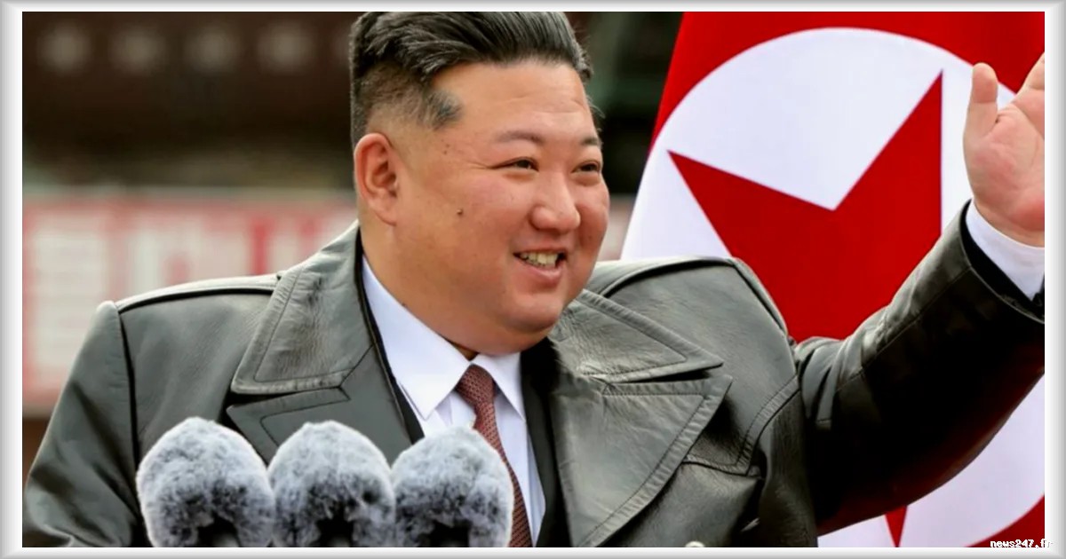 Kim Jong-un assiste aux essais d'un destroyer et d'un missile de croisière mer-sol en Corée du Nord