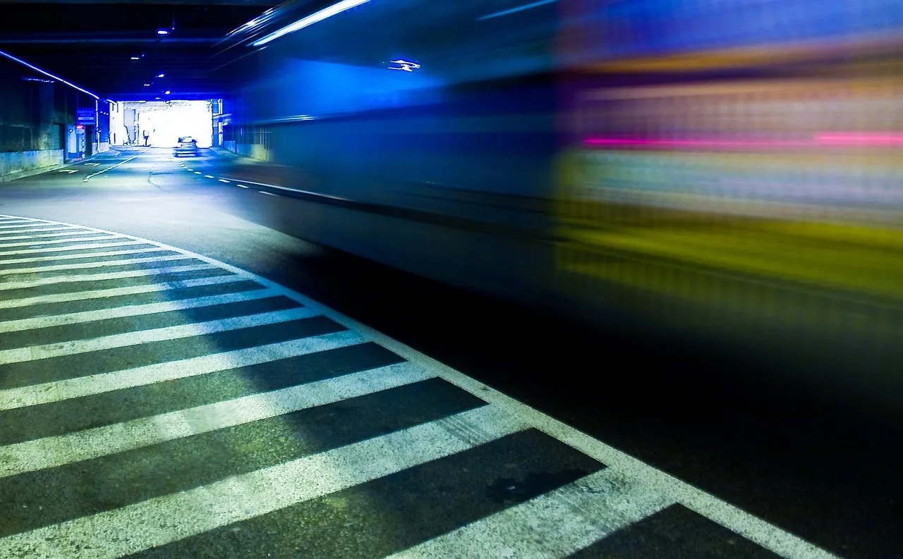 La disparition des autoradios dans les voitures neuves inquiète un membre de l'Arcom