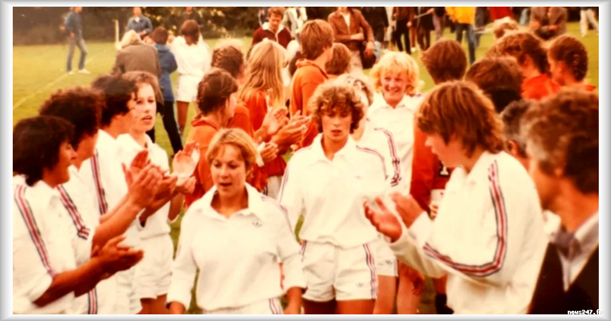 La FFR met enfin à l’honneur le premier XV de France féminin de 1982, malgré les difficultés initiales