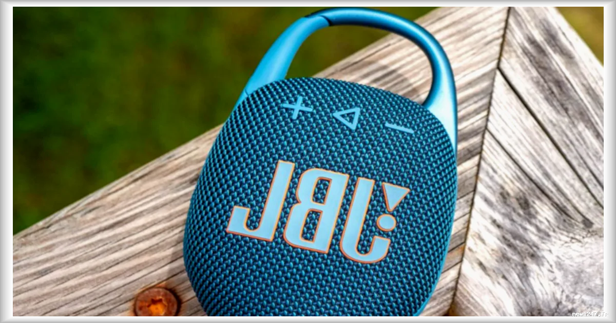 La JBL Clip 5 chute à moitié prix sur Amazon à 34 €, selon Frandroid