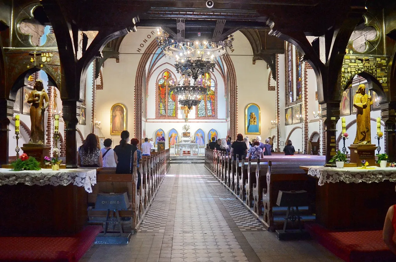 La présidente de l'Assemblée, Yaël Braun-Pivet, estime que la minute de silence pour Quentin Deranque était une erreur