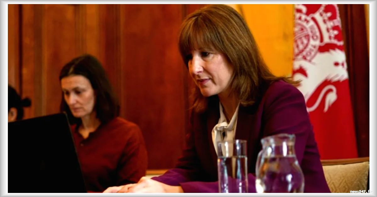 La Suisse sollicite la France pour accueillir les manifestations liees au G7 d'Evian