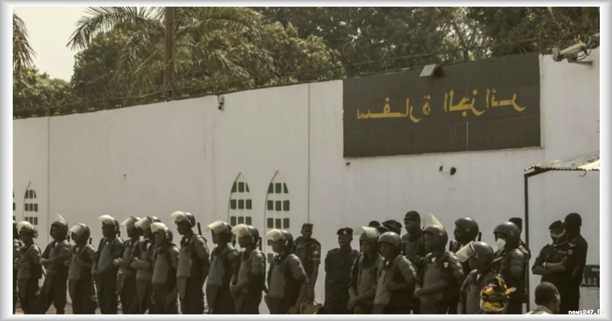 L'Algérie et le Mali annoncent la réouverture réciproque de leurs espaces aériens et le retour de leurs ambassadeurs
