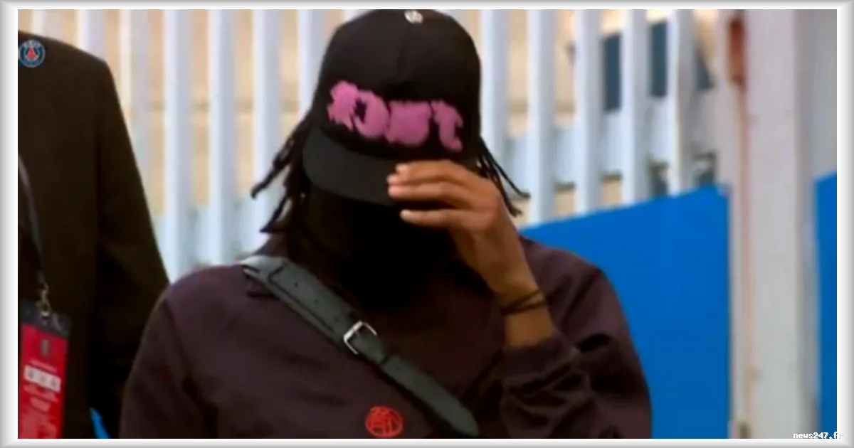 L'arrivée remarquée de Michael Olise au Parc des Princes pour le match PSG-Bayern