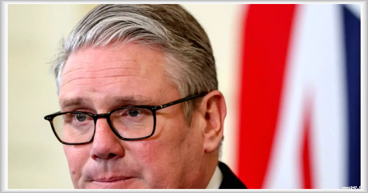 Le gouvernement britannique fait face à l'affaire Epstein : le vol du téléphone de l'ex-chef de cabinet de Keir Starmer sème le trouble