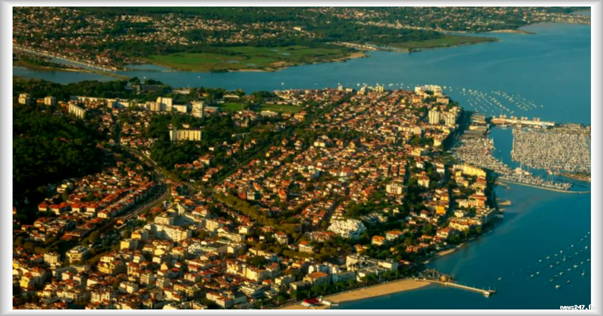 Le maire d'Arcachon jugé en juillet pour avoir insulté et menacé son opposant écologiste