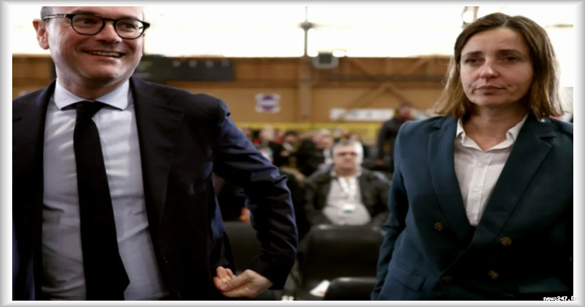 Le ministre délégué à l'industrie Sébastien Martin s'engage à lutter contre les fermetures d'usines avec la CGT