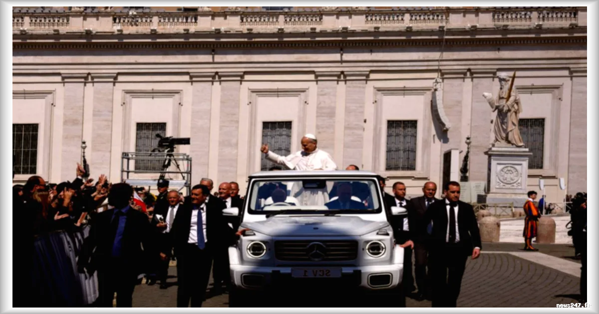 Le pape effectue une visite surprise à Monaco