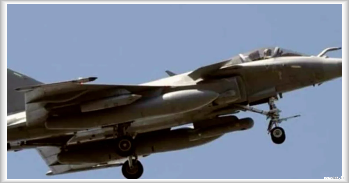 Le Rafale renforce ses capacites anti-drones avec un systeme de roquettes a guidage laser