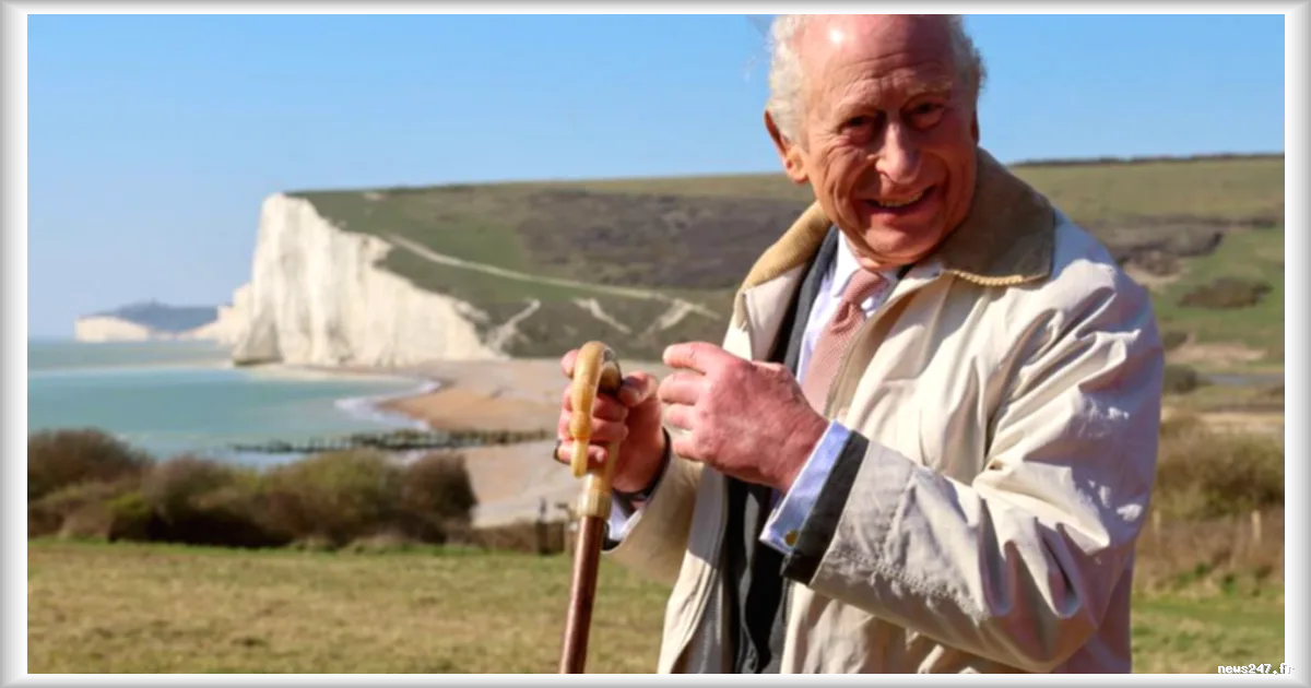 Le roi Charles III inaugure le plus long sentier côtier du monde