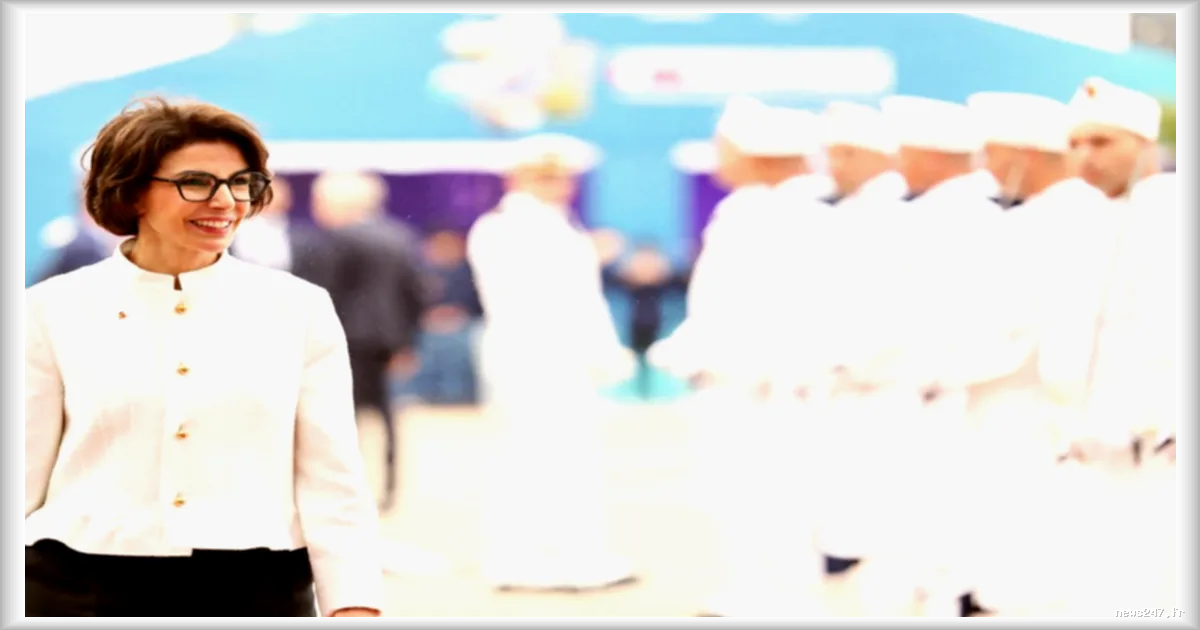 Le royaume du Maroc renouvelle ses réseaux d'influence en France selon Le Monde