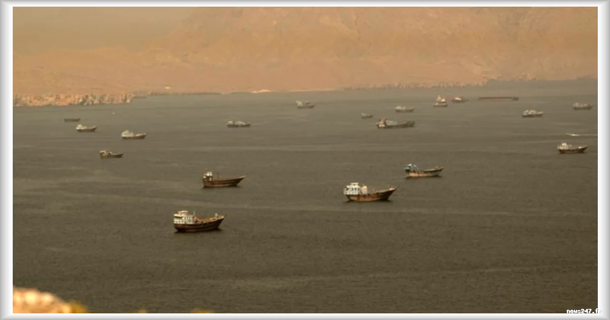 Le trafic maritime dans le détroit d'Ormuz reprend lentement après l'accord entre Washington et Téhéran